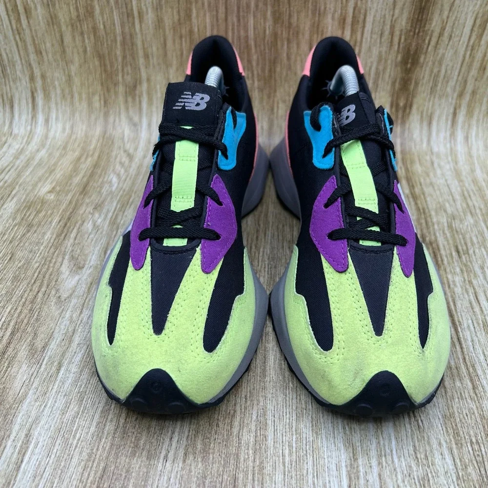 New Balance 327 Sneakers Women's Size 7 Black Multi-Color Retro Suede GS327EA